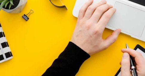 Jak usunąć nagłówek H2 „Opis” z zakładki Opis na karcie produktu w WooCommerce